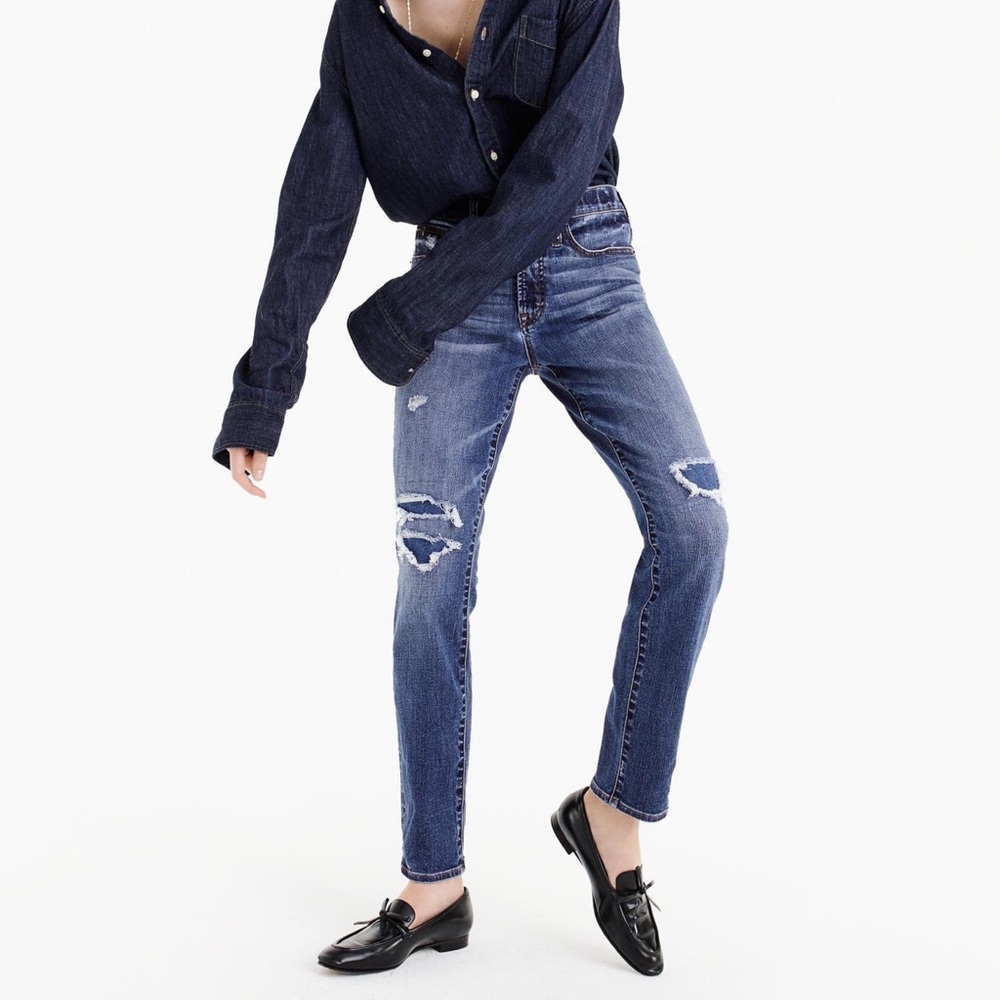 j.crew  high rise distressed vintage straight jean in coastline, size 28